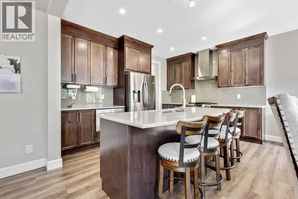 165 Carrington Close NW