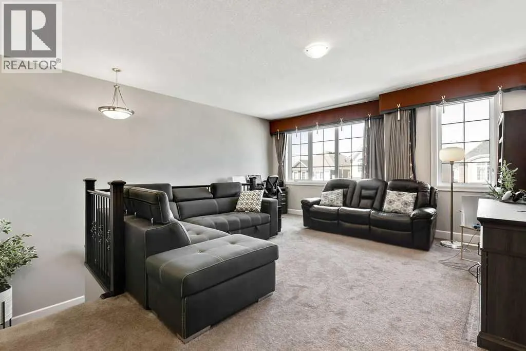 165 Carrington Close NW