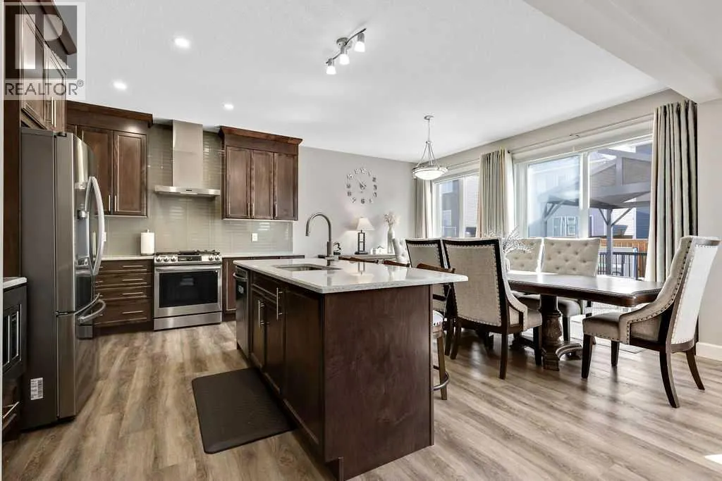 165 Carrington Close NW