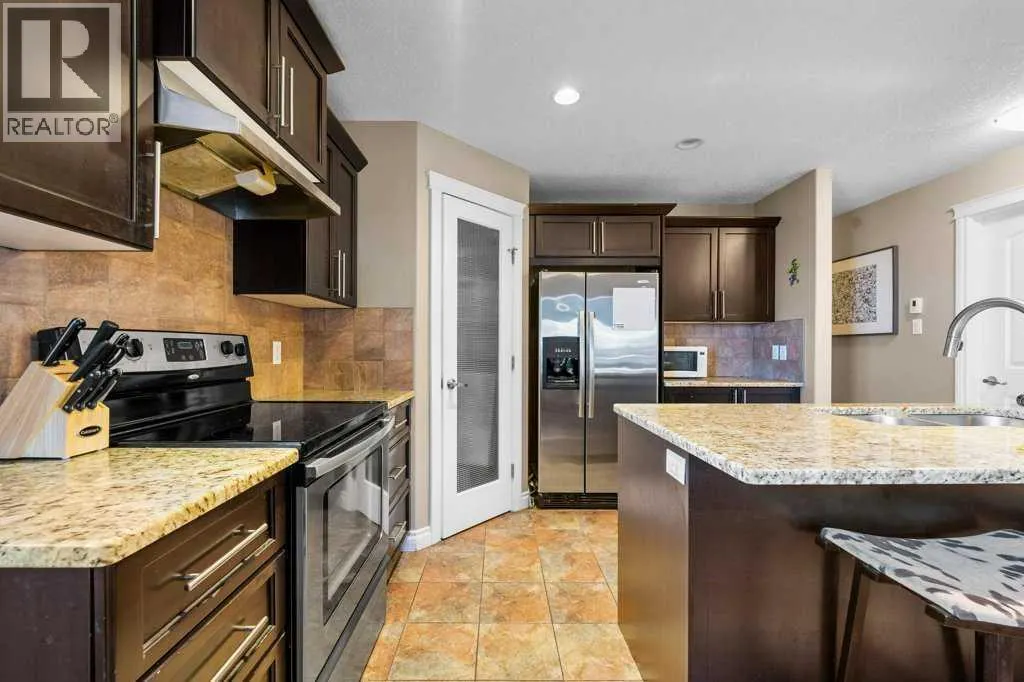 201, 1920 26 Street SW