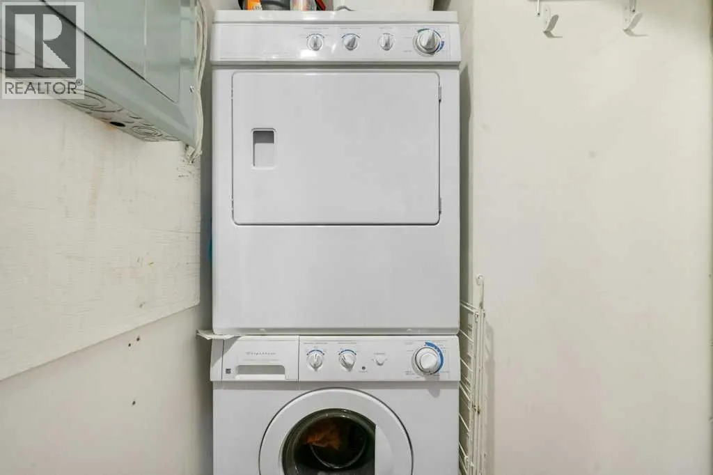 201, 1920 26 Street SW