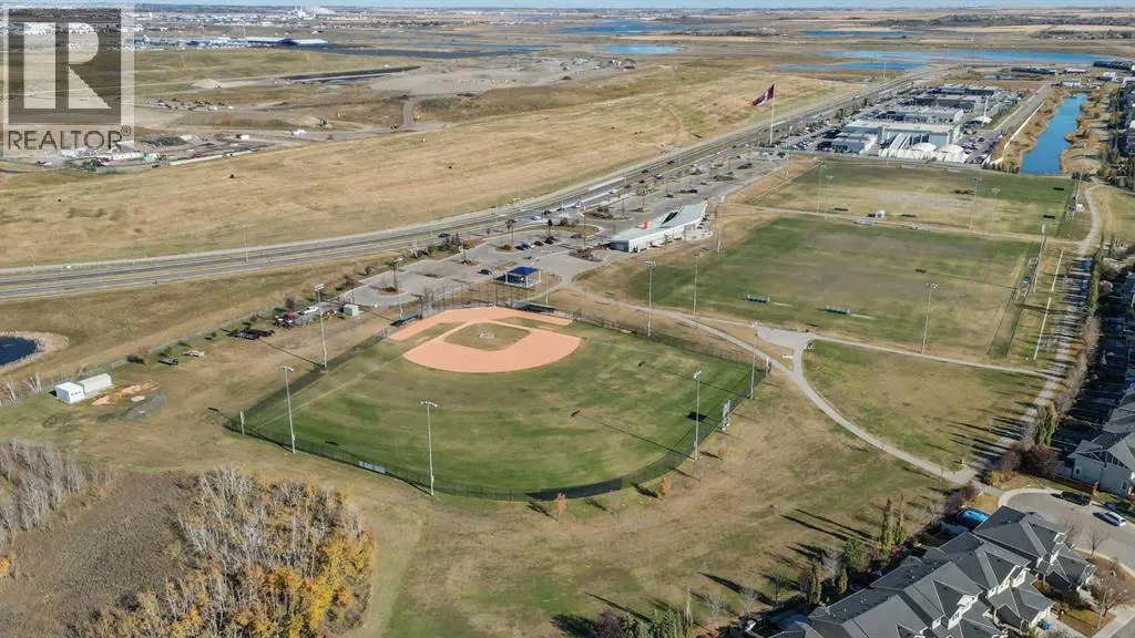 68 New Brighton Point SE