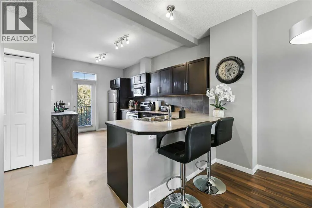 68 New Brighton Point SE