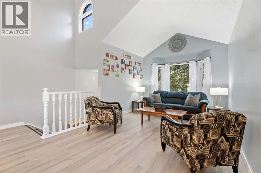 9 Hunters Mews