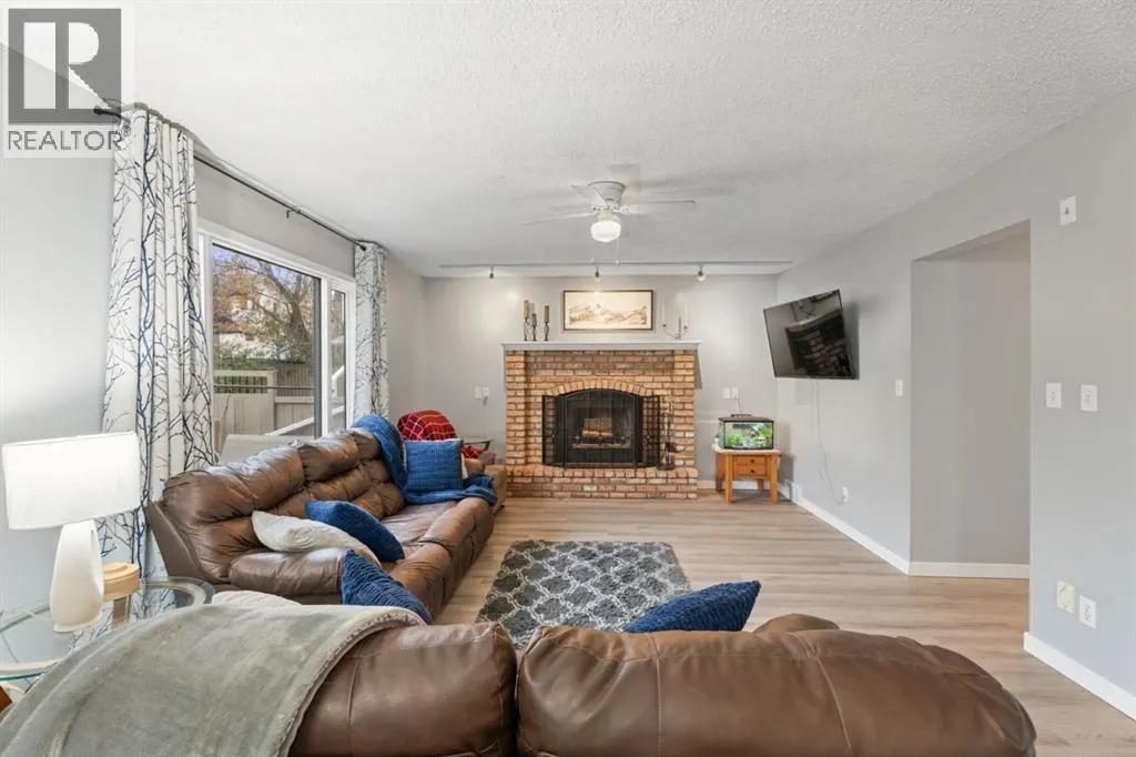 9 Hunters Mews