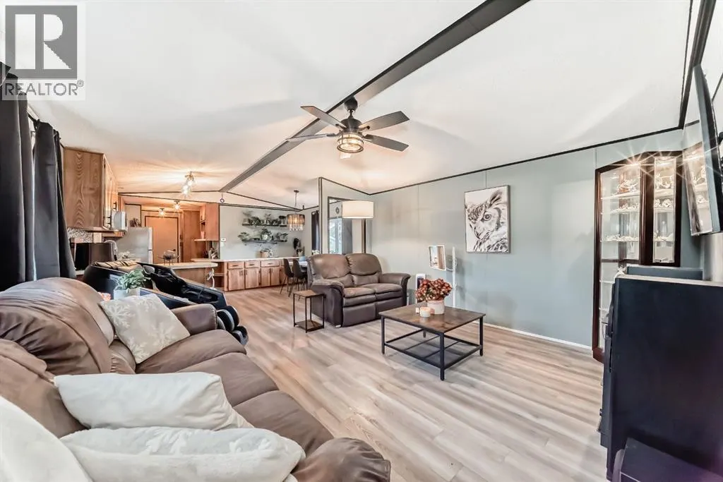 119 Home Bay SE