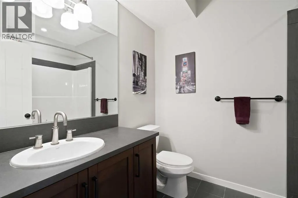 219 River Heights Green