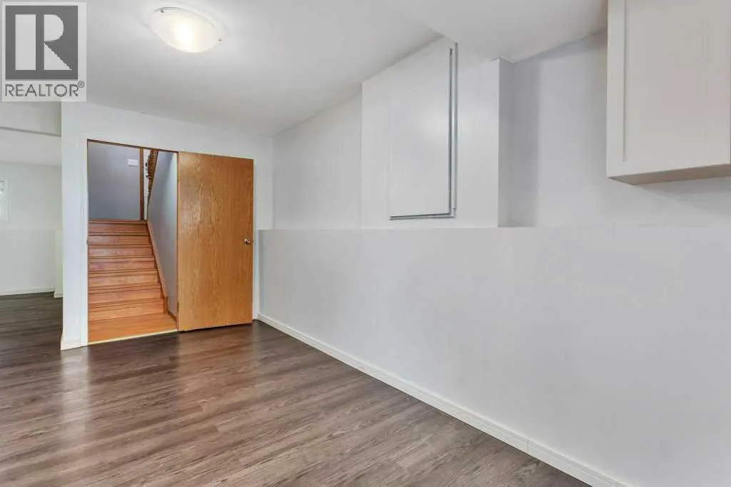 89 Silver Drive