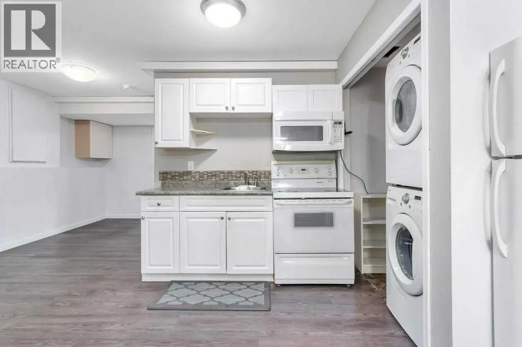 89 Silver Drive