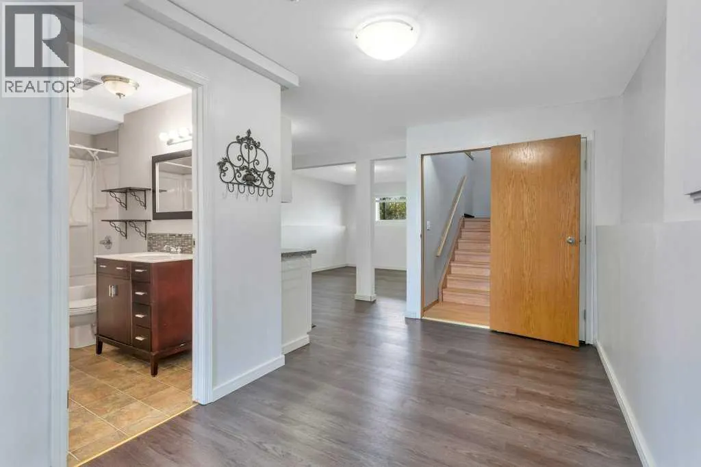 89 Silver Drive