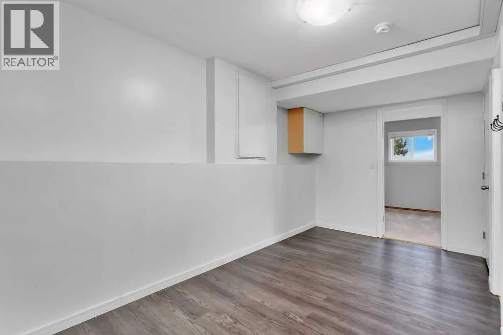 89 Silver Drive