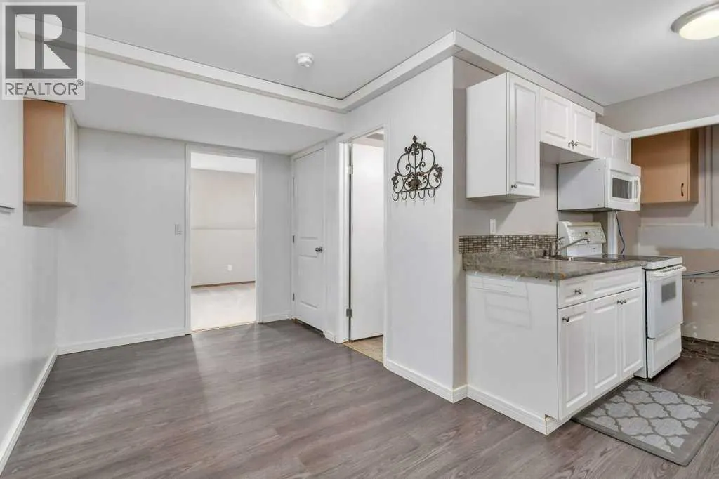 89 Silver Drive