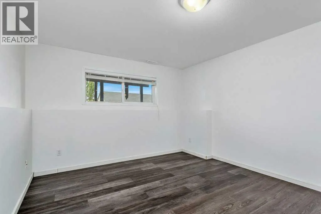 89 Silver Drive