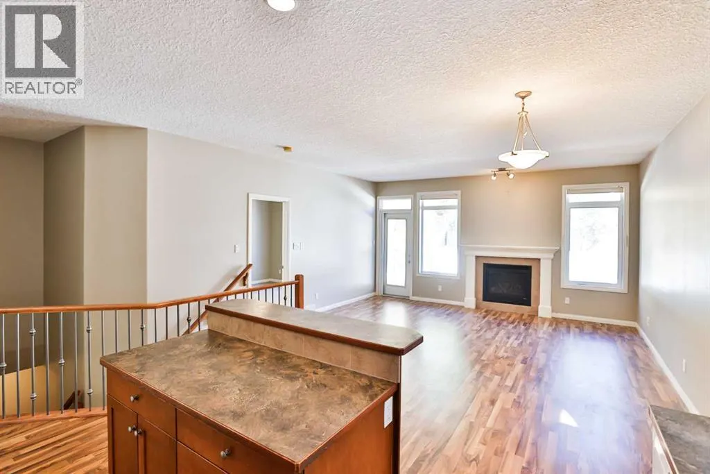 15, 150 Fairmont Road S