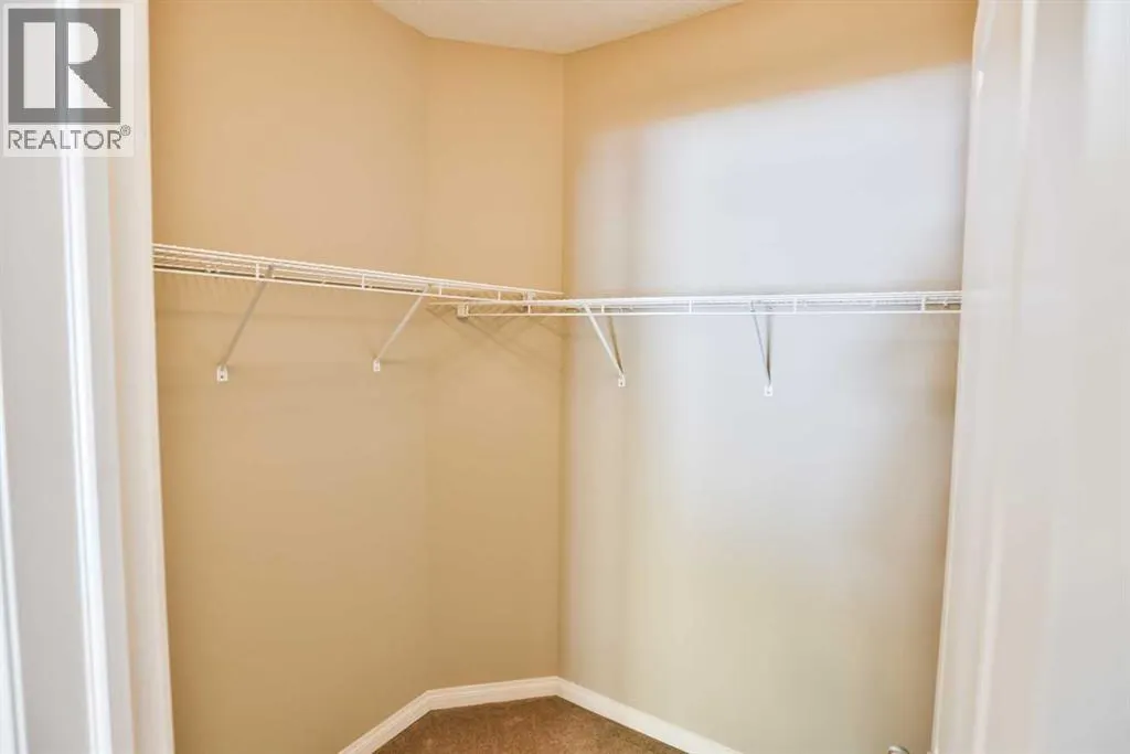 15, 150 Fairmont Road S