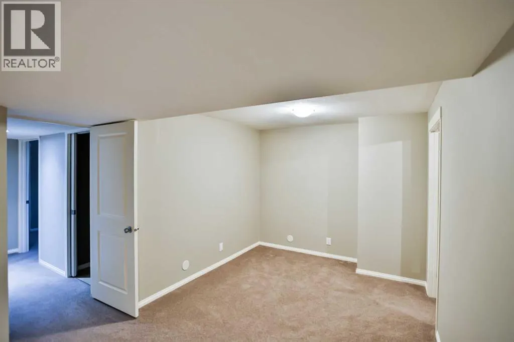 15, 150 Fairmont Road S