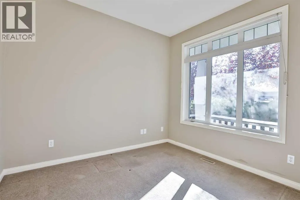 15, 150 Fairmont Road S