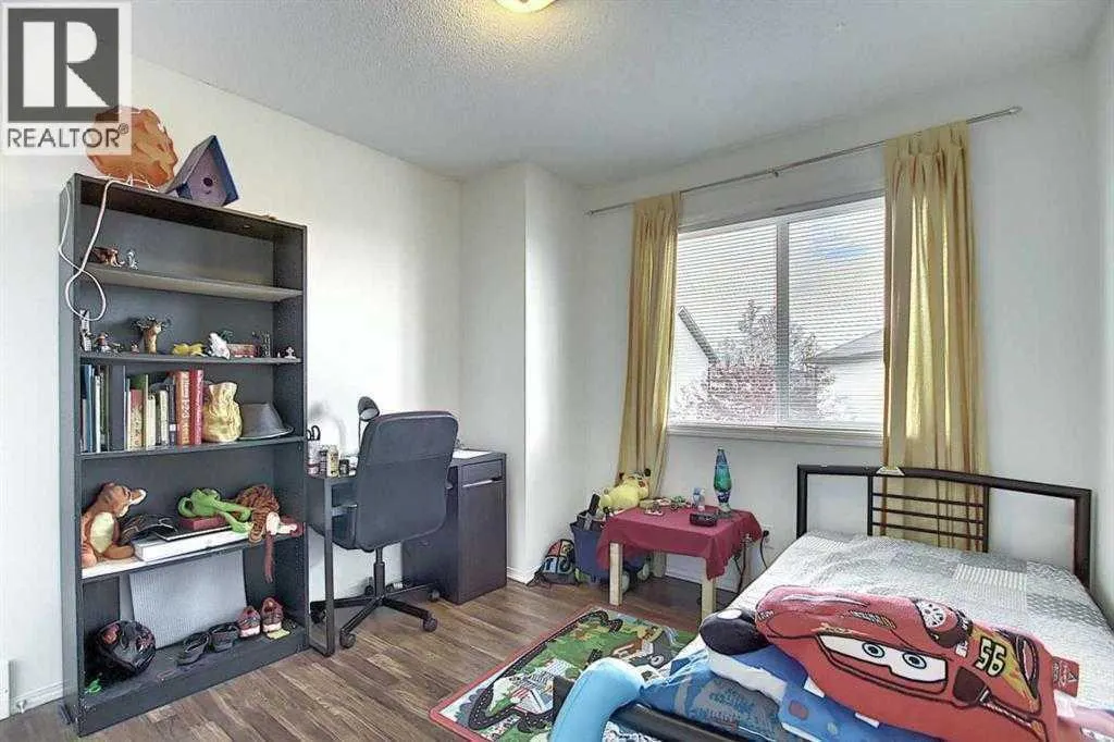 260 Stonemere Place