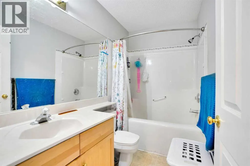 175, 7707 Martha's Haven Park NE