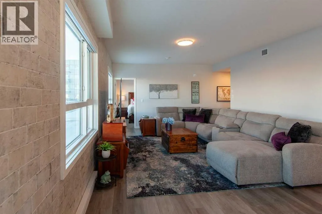 103, 40 Carrington Plaza NW