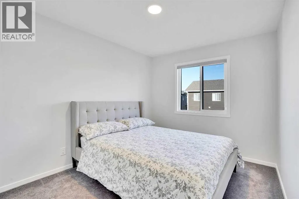 285 Yorkville Boulevard SW