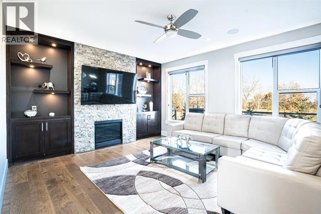 321 Kinniburgh Cove