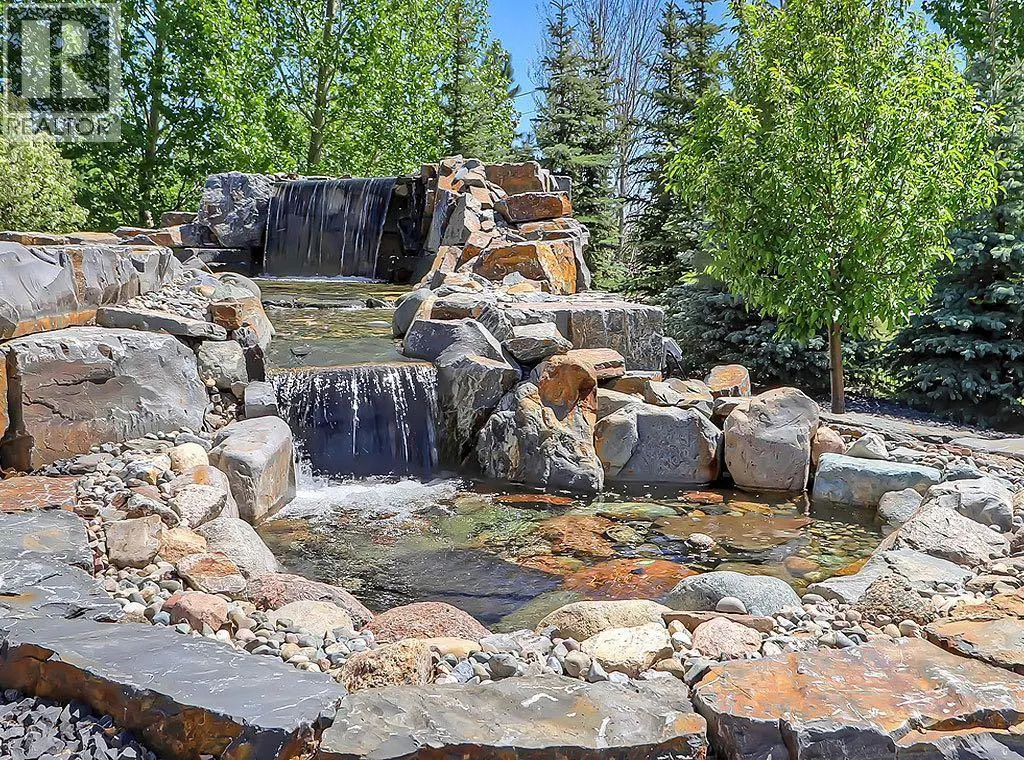 146 Waterside Court