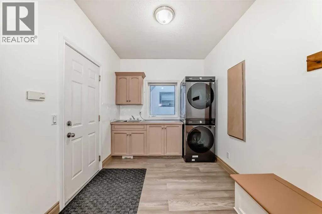 29 Simcoe Gate SW
