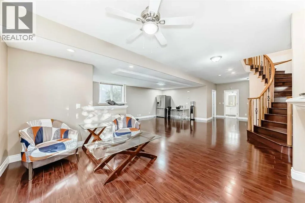 29 Simcoe Gate SW