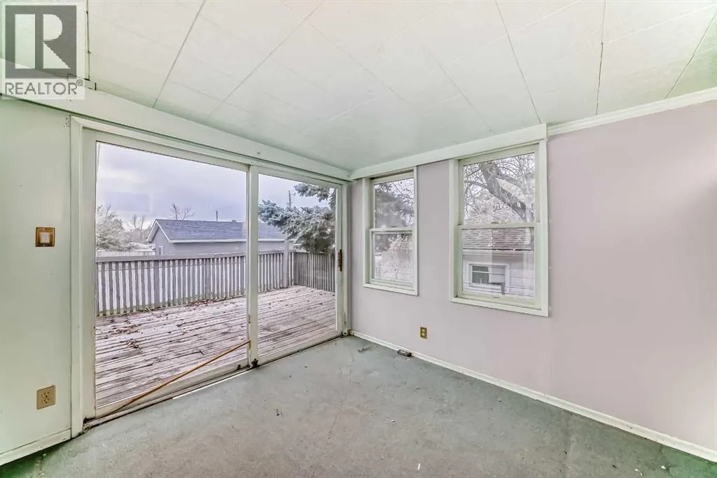 1403 19 Street NE