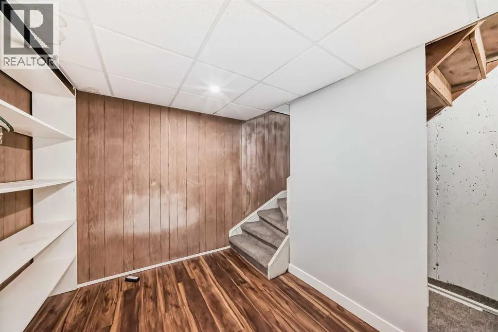 1403 19 Street NE