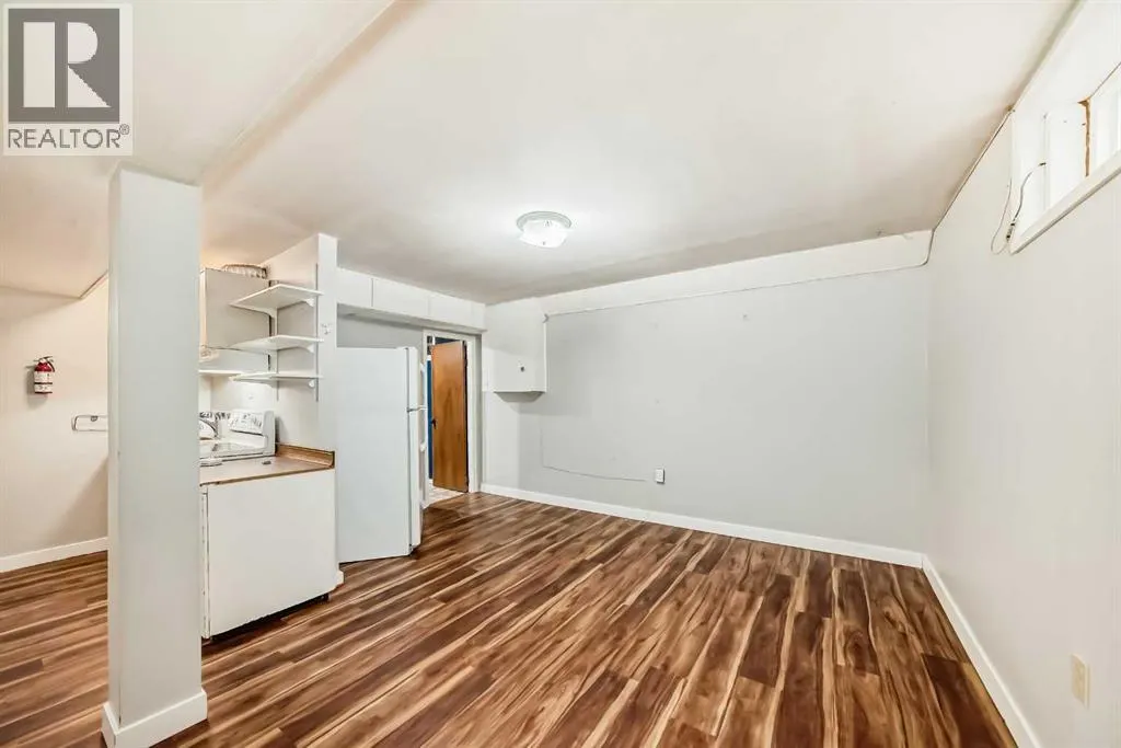 1403 19 Street NE