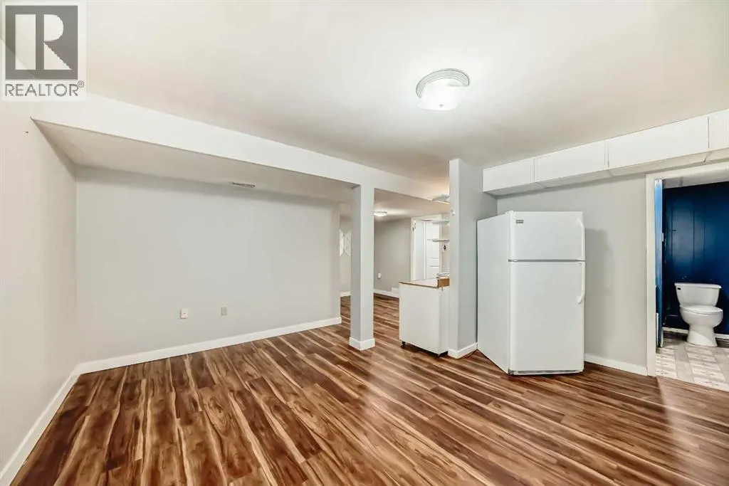 1403 19 Street NE
