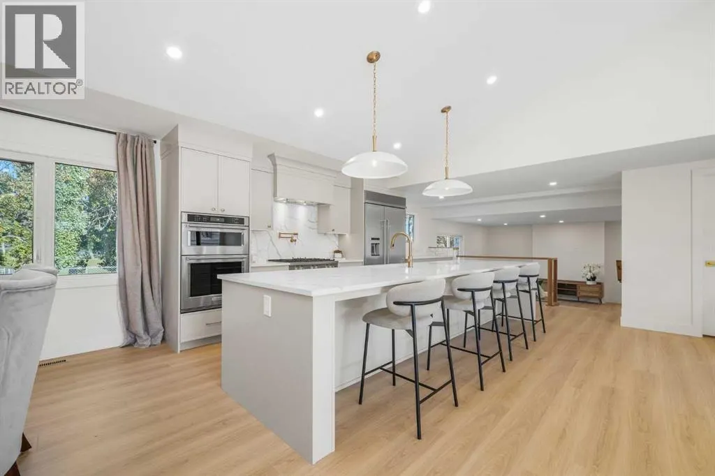 1016 Mapleglade Drive SE