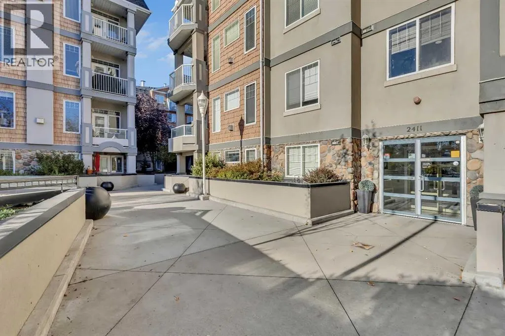 106, 2411 Erlton Road SW