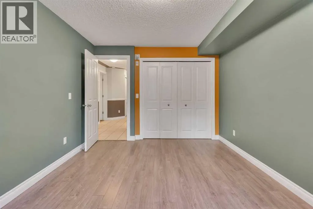 106, 2411 Erlton Road SW