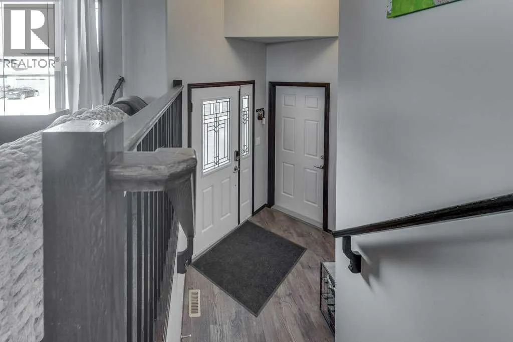 13 Adina Close
