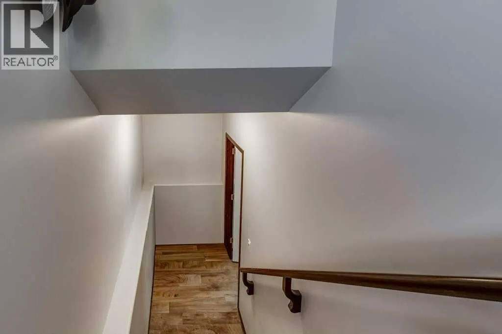 13 Adina Close