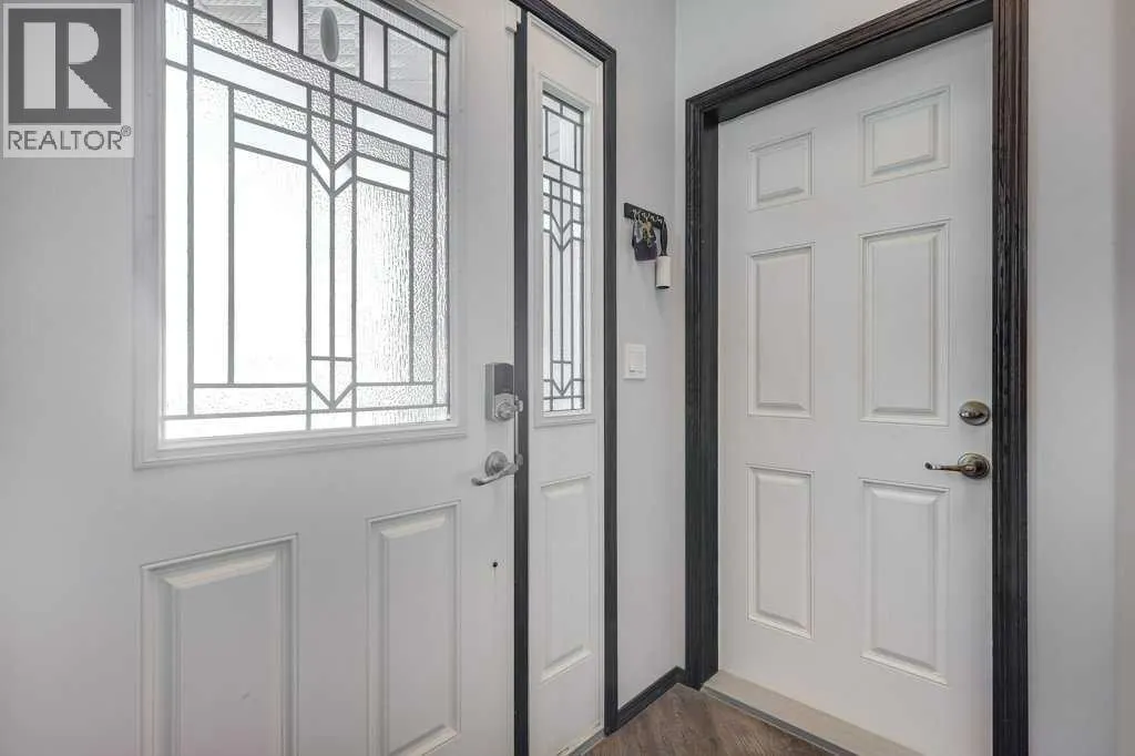 13 Adina Close