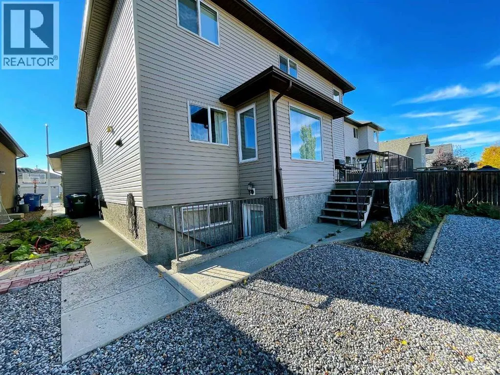 221 Coulee Creek Manor