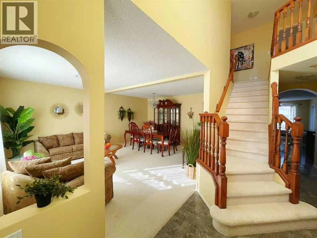 221 Coulee Creek Manor