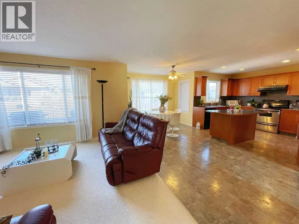 221 Coulee Creek Manor