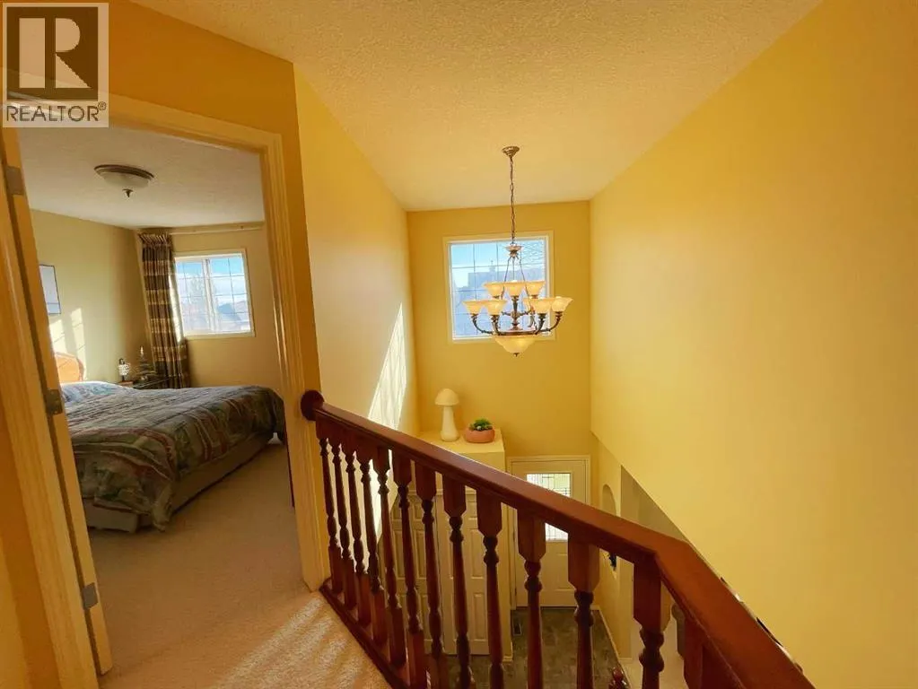 221 Coulee Creek Manor