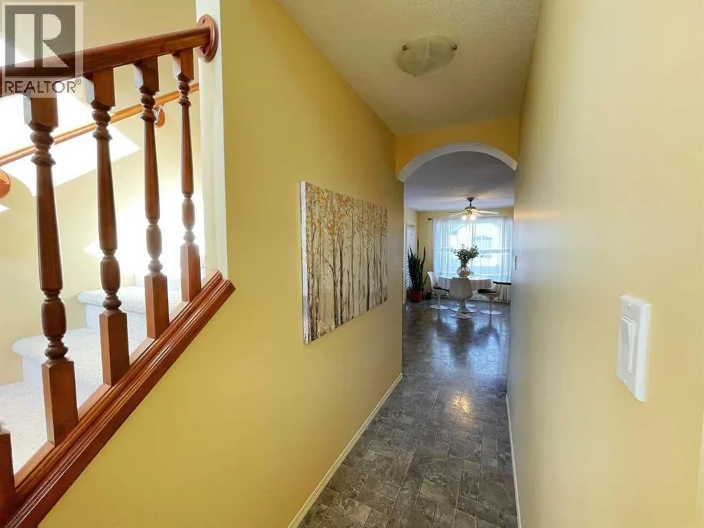 221 Coulee Creek Manor