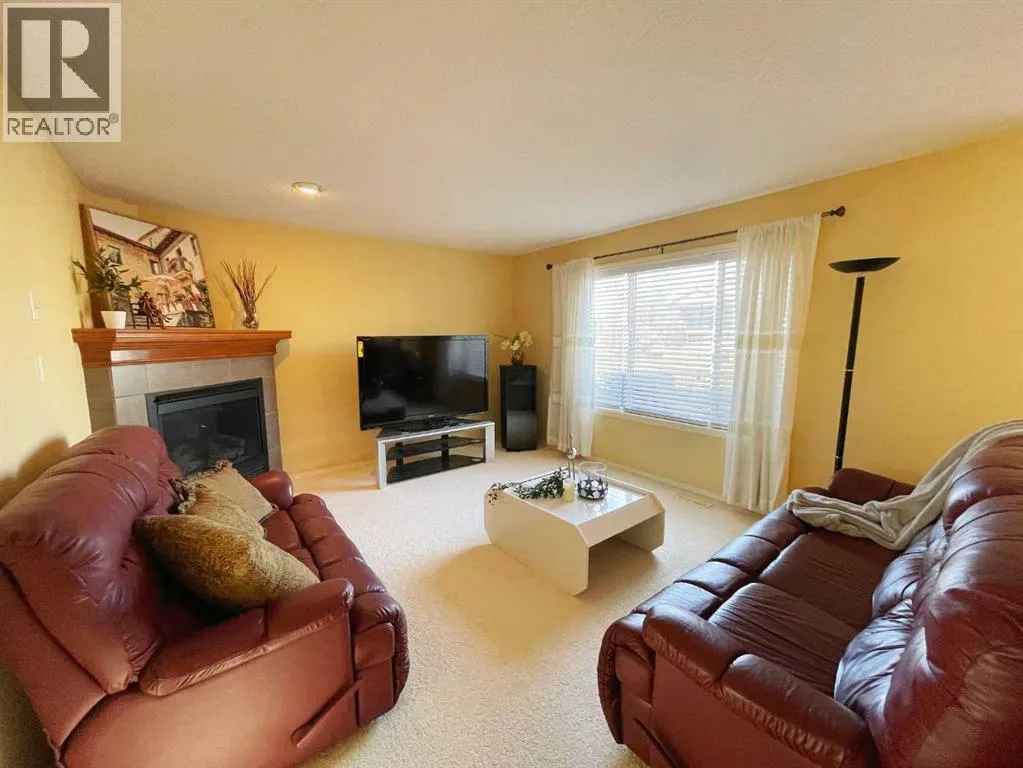 221 Coulee Creek Manor