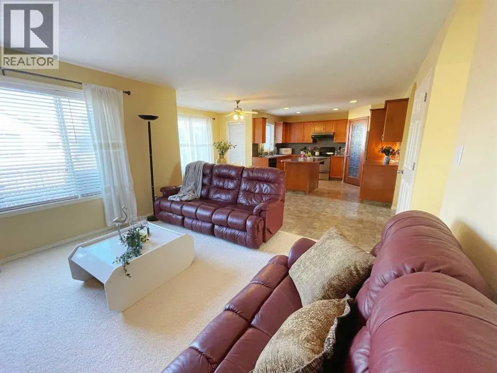 221 Coulee Creek Manor
