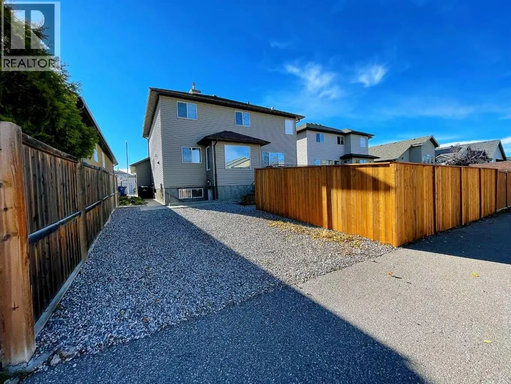 221 Coulee Creek Manor