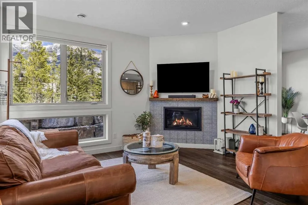 302, 102 Stewart Creek Rise