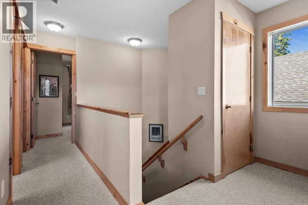 1073 Wilson Way