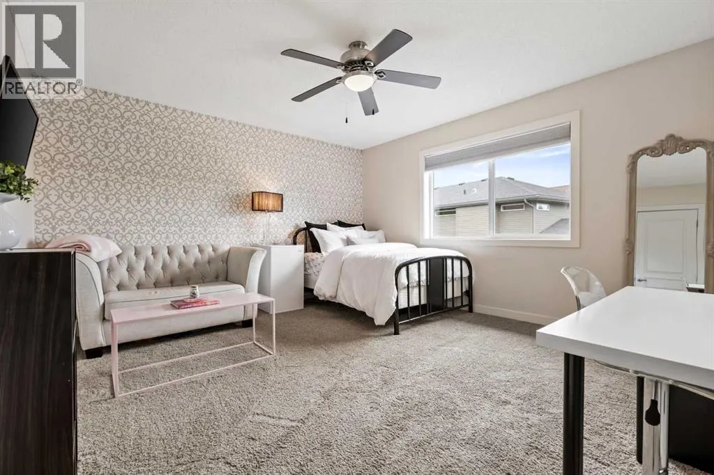 160 Chaparral Valley View SE